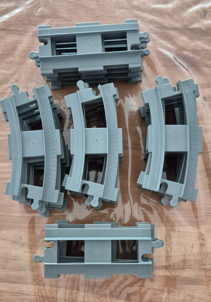Duplo / Lego. Treinrails. (past bij lego duplo goederentrein, Kinderen en Baby's, Speelgoed | Duplo en Lego, Zo goed als nieuw
