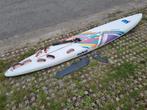 Mistral Equipe Windsurfplank met Carbon Zwaard, Watersport en Boten, Windsurfen, Ophalen, Gebruikt, 300 cm of meer, Met vin(nen)