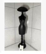 Mooie body hoedenstandaard voor pet muts kraag e.d. 39 cm, Ophalen of Verzenden