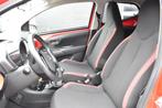 Toyota Aygo 1.0 VVT-i x-cite Airco | Navigatie | LM Velgen |, Stof, Gebruikt, 4 stoelen, Bedrijf