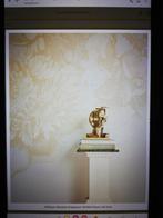 Eijffinger museum Flower fall gold, Huis en Inrichting, Stoffering | Behang, Ophalen