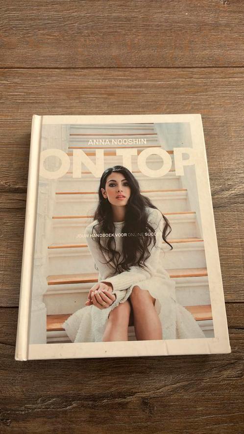 Anna Nooshin - On top, Boeken, Mode, Gelezen, Mode algemeen, Ophalen of Verzenden