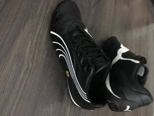 Exclusieve PUMA/FERRARI Sneakers zwart mt. 40,5 (Eur), Kleding | Heren, Schoenen, Zo goed als nieuw, Sportschoenen, Zwart, Ophalen