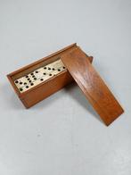 Antiek Dominospel in Houten Kistje, Ophalen of Verzenden, Gebruikt, Overige typen