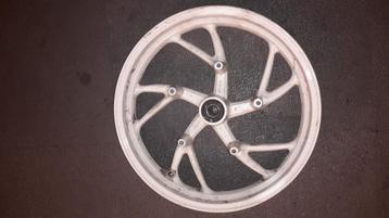 BMW F800R voorwiel in het wit gericht model 2009 beschikbaar voor biedingen