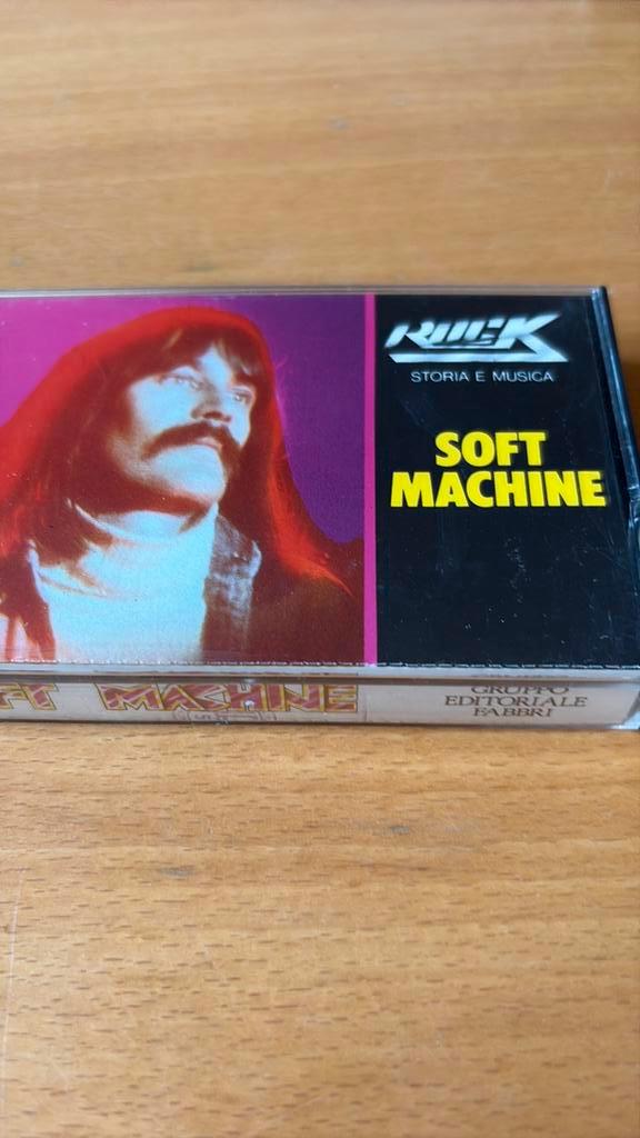 Soft Machine muziek cassette Moon in June Dolby Italy, Cd's en Dvd's, Cd's | Rock, Zo goed als nieuw, Poprock, Ophalen of Verzenden