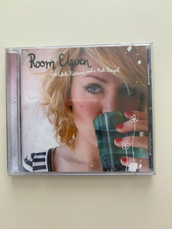 Room Eleven - Six white Russians and a Pink Pussycat, Cd's en Dvd's, Cd's | Pop, Zo goed als nieuw, 1980 tot 2000, Ophalen of Verzenden