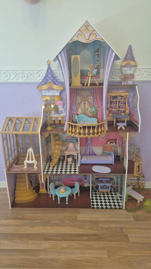 Kidkraft barbie poppenhuis/kasteel, Kinderen en Baby's, Speelgoed | Poppenhuizen, Zo goed als nieuw, Poppenhuis, Ophalen