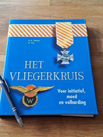 Het Vliegerkruis. Voor initiatief, moed en volharding beschikbaar voor biedingen