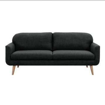 New sofa beschikbaar voor biedingen