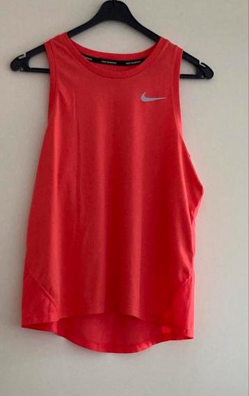 Shirt ( Nike - fitness ) beschikbaar voor biedingen