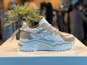 DW\\RS sneakers Jupiter snake Nu € 49,95 beschikbaar voor biedingen