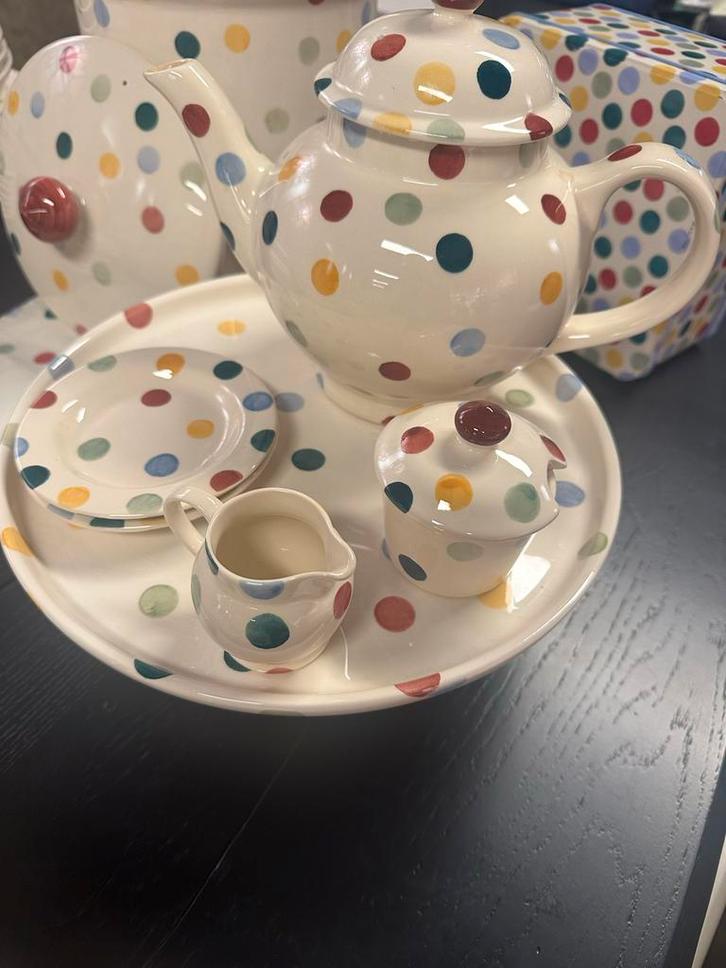 Emma Brigewater Polka Dots Servies!, Huis en Inrichting, Keuken | Servies, Zo goed als nieuw, Compleet servies, Overige stijlen