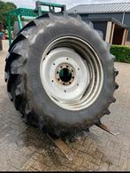 Goodyear 18.4 R38 banden op Case velgen, Ophalen of Verzenden