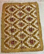 Retro chique velvet tafelkleed klassieke bloemen 131/95