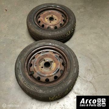 Hyundai i10 Kia Picanto Banden Set (2) 165 65 14 6 mm beschikbaar voor biedingen