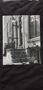 0711 foto 24x30.5 pand op de singel in amsterdam, Antiek en Kunst, Verzenden