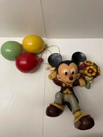 Disney beeld Mickey Mouse met ballonnen, Ophalen of Verzenden, Mickey Mouse, Zo goed als nieuw, Beeldje of Figuurtje