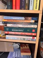 Comparative Government and Politics - 11th Edition, Ophalen of Verzenden, Zo goed als nieuw, Nederland