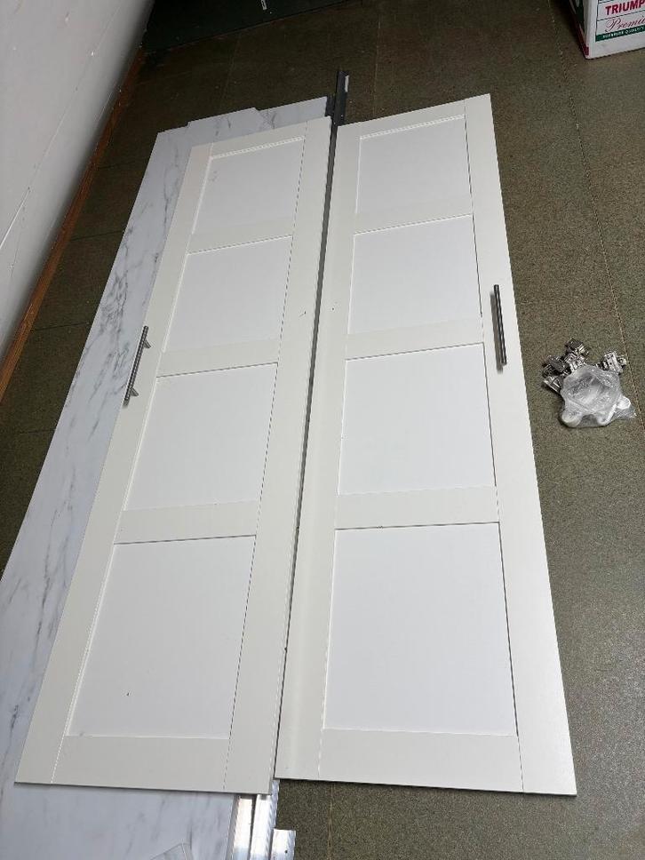 Pax kast IKEA deur twee stuks, Huis en Inrichting, Kasten | Kledingkasten, Gebruikt, 150 tot 200 cm, Minder dan 50 cm, Minder dan 25 cm