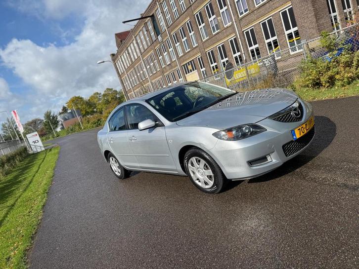 Mazda 3 1.6 Sedan 2008 Grijs, Auto's, Mazda, Bedrijf, Airbags, Climate control, Cruise Control, Radio, Benzine, Euro 4, C, Sedan