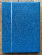 Blauw A4-formaat Leuchturm (?) insteekalbum 15-30 bladzijden, Postzegels en Munten, Postzegels | Toebehoren, Verzenden, Verzamelalbum