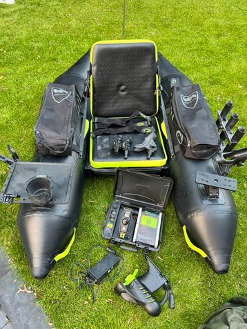 Float plus 1 bellyboat beschikbaar voor biedingen