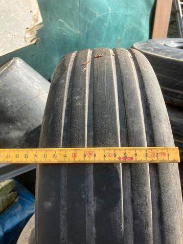 Te koop vliegtuig banden met stalen velg voor zwaartransport beschikbaar voor biedingen