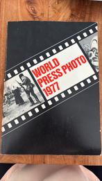 World Press Photo 1977, Ophalen of Verzenden, Zo goed als nieuw