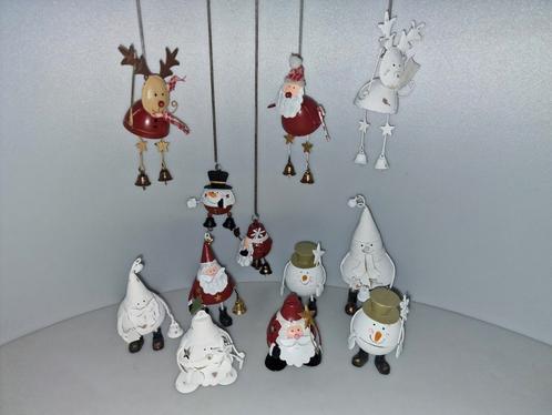 Kersthangers veer kerstman sneeuwpop metaal rood wit, Diversen, Kerst, Zo goed als nieuw, Ophalen of Verzenden