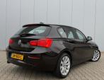 BMW 1-serie 118i Centennial Executive 136PK Automaat Orig NL, Auto's, Gebruikt, Bruin, Leder en Stof, Origineel Nederlands