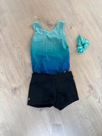 Turnpakje met broekje en scrunchie, Sport en Fitness, Ophalen of Verzenden, Zo goed als nieuw, Overige typen