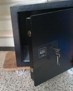 Lips brandkluis Blackbox, Huis en Inrichting, Ophalen, Zo goed als nieuw