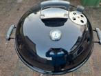 Weber BBQ 57 cm - Klassieke Houtskoolbarbecue, Ophalen, Gebruikt, Weber, Met accessoires