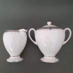 Wedgwood Amherst Suikerpot en melkkannetje hoog model, Overige typen, Ophalen of Verzenden, Zo goed als nieuw, Wedgwood