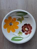 Ceramica Sangallo vintage hangeschilderde fruitschaal, Gebruikt, Keramiek, Ophalen of Verzenden, Schaal of Schalen