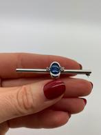 A116 Prachtige zilveren broche TEKA, 4 tot 7 cm, Ophalen of Verzenden, X, Met edelsteen