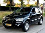 Kia Sorento 2.4i / 4X4 / Airco / Cruise / LM-V/ Trekhaak /, Stof, Zwart, Origineel Nederlands, Handgeschakeld
