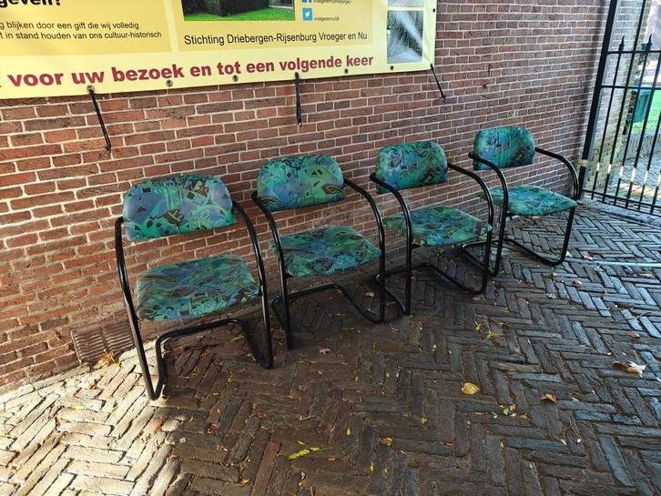 4 stoelen, Huis en Inrichting, Stoelen, Gebruikt, Vier, Metaal, Overige materialen, Overige kleuren, Ophalen