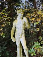 Diverse tuinbeelden op sokkel 2,5 meter hoog, Tuin en Terras, Tuinbeelden, Ophalen