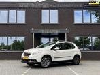 Peugeot 2008 1.2 PureTech Blue Lion | Panoramadak | Parelmoe, Voorwielaandrijving, Stof, Gebruikt, 1199 cc