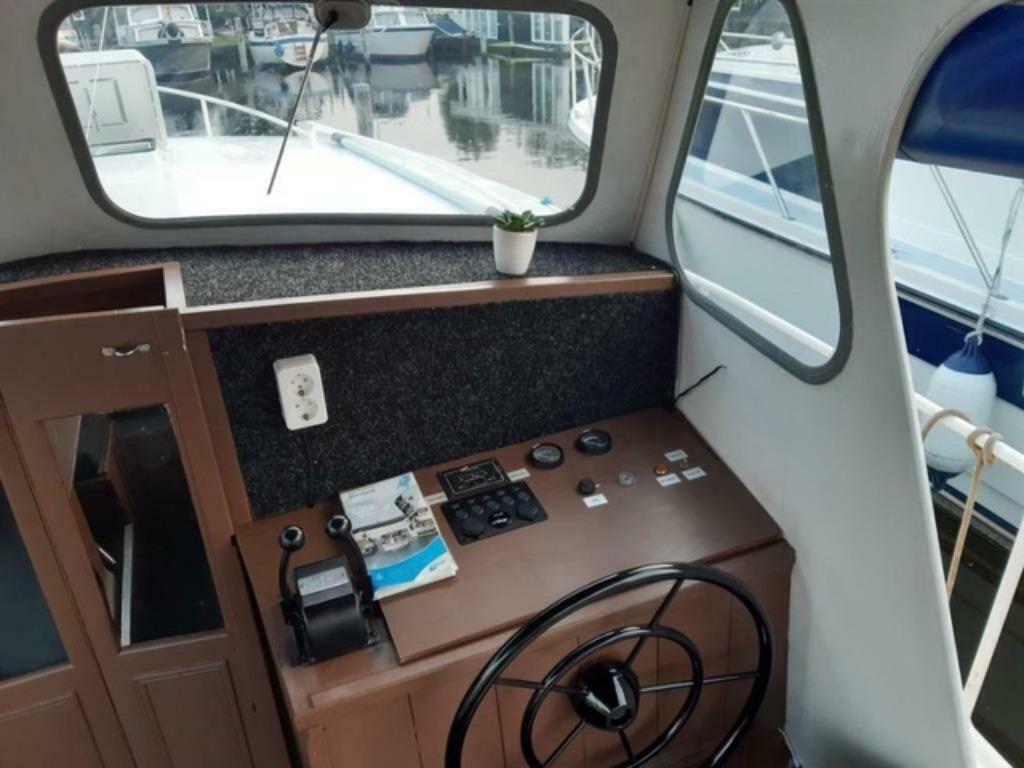 Kruiser 830AK incl gehuurde ligplaats, Ophalen, Gebruikt, Staal, Binnenboordmotor
