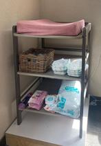 Kleine verschoningstafel, Kinderen en Baby's, Kinderkamer | Commodes en Kasten, Ophalen, Minder dan 75 cm, 70 cm of meer, Zo goed als nieuw