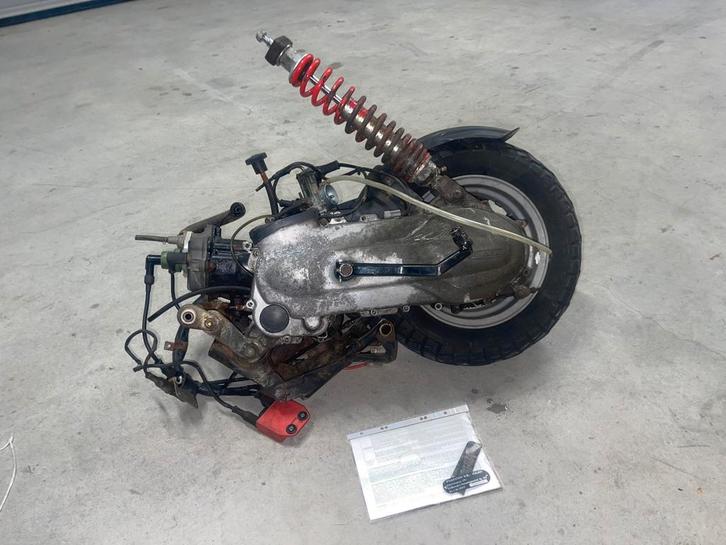 Piaggio hexagon 125cc blok met papieren 10 inch trommel, Motoren, Tuning en Styling, Ophalen of Verzenden