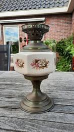 Nostalgische olielamp, mooi gedecoreerd met bloemen, Ophalen of Verzenden