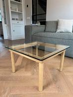 Hay Kofi 60x60 eik - Banktafel, Huis en Inrichting, Tafels | Bijzettafels, Ophalen, Minder dan 45 cm, Gebruikt, 55 tot 75 cm