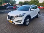 Hyundai TUCSON 1.6 T-GDi Premium 4WD 177pk navi camera, 12 maanden, Gebruikt, 4 cilinders, Lichtsensor