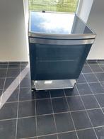 Inductie 4 zones en oven, Witgoed en Apparatuur, Gebruikt, Inductie, Vrijstaand, 4 kookzones
