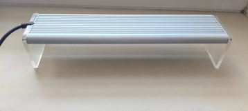 Chihiros A251 LED aquariumlamp beschikbaar voor biedingen