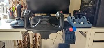 Saitek Pro Flight Yoke System - Compleet! beschikbaar voor biedingen